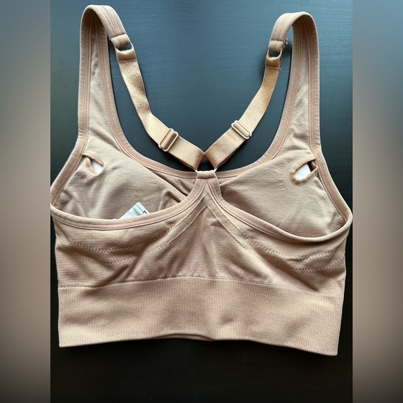 Fabletics Tan Driftscape Adele Corsetry Seamless Sports Bra size XS EUC - Picture 7 of 9